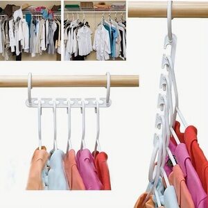 🩷 FREE WITH ANY PURCHASE New 8 pack White Space-Saving Clothes Hanger